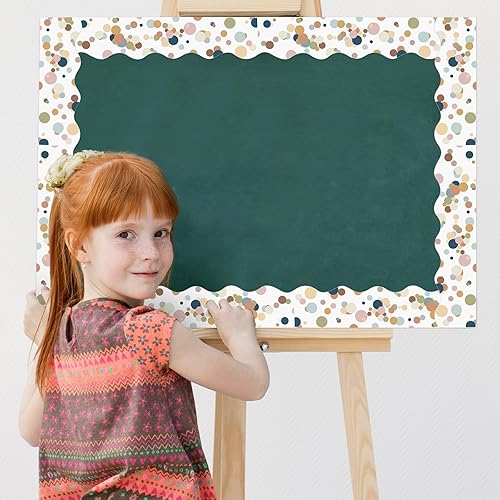 Vista 116 de Containlol Bordes de aula para tablón de anuncios, 118 pies, temática de animales de safari con ribete festoneado, tablero de anuncios colorido