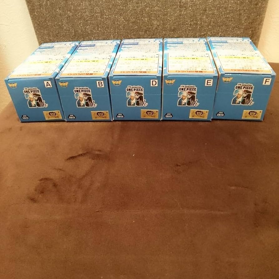 ワンピース ワールドコレクタブルフィギュア　仲間　ルフィ、ゾロ、サンジ、ナミ BANPRESTO - ワンピース ワールドコレクタブル フィギュア