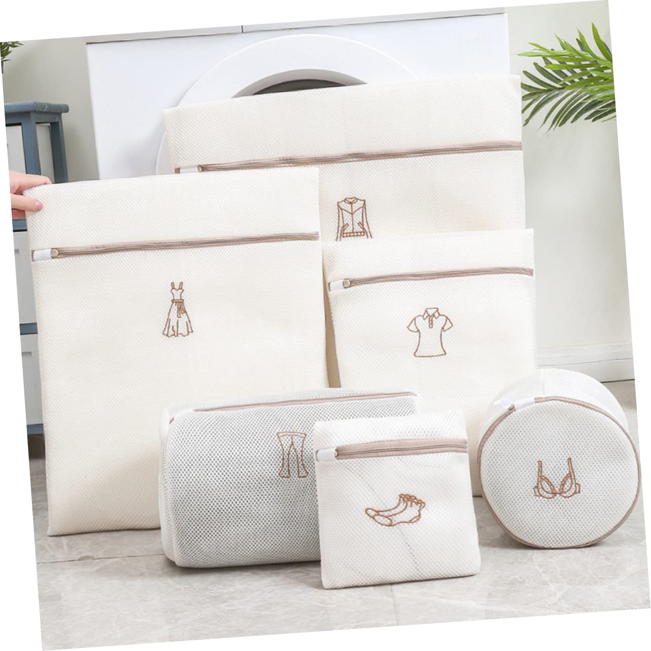 Sacco Per Bucato in Rete Di Diverse Dimensioni Realizzato Resistentper Proteggere i Vestiti Durante Lavaggio Per Organizzazione Dei Vestiti in Viaggio