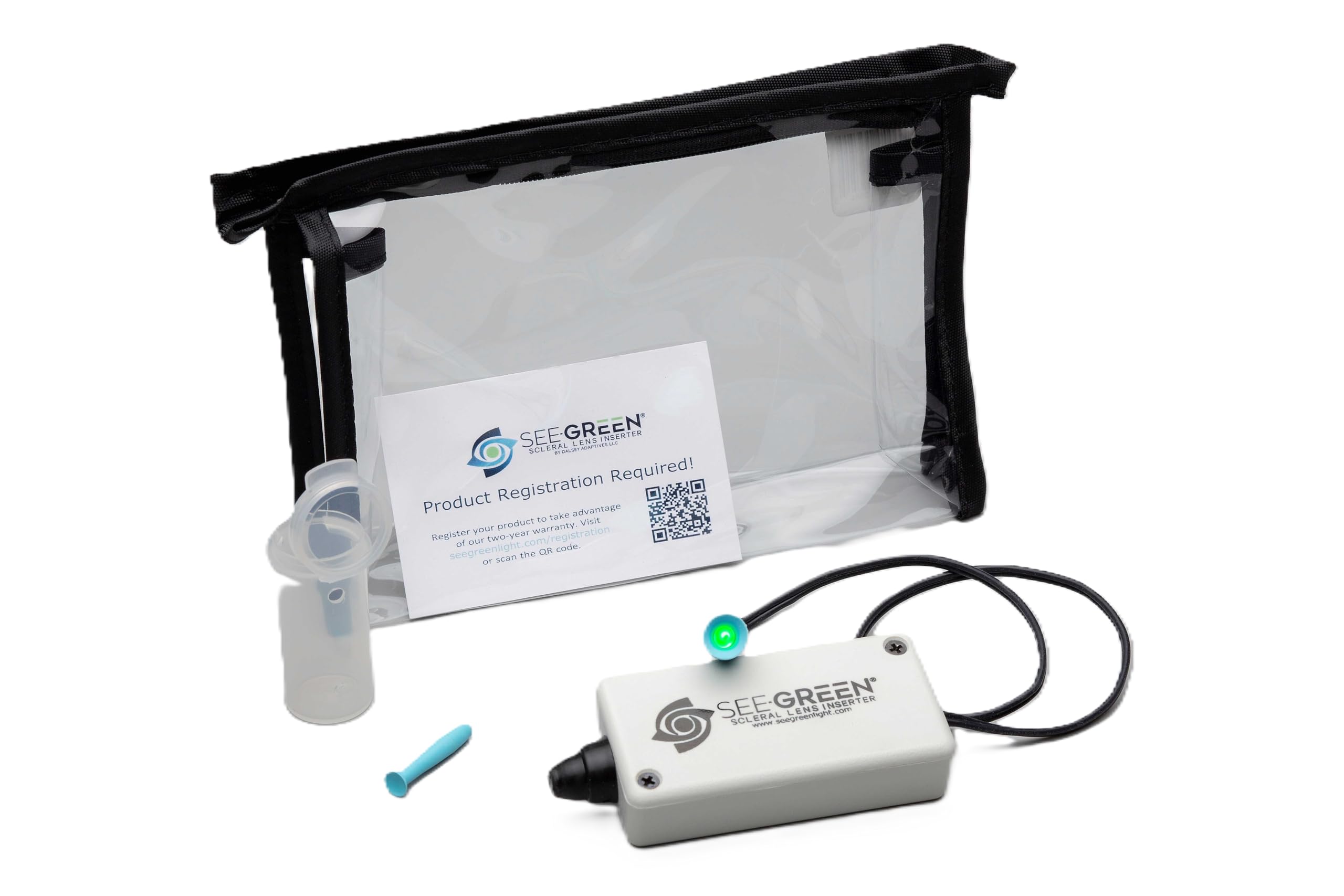 Insertador de lentes híbridos y esclerales guiados por luz See Green, registrado por la FDA de EE. UU., portátil para centrar con precisión el ojo en el lente para una inserción rápida y confiable.