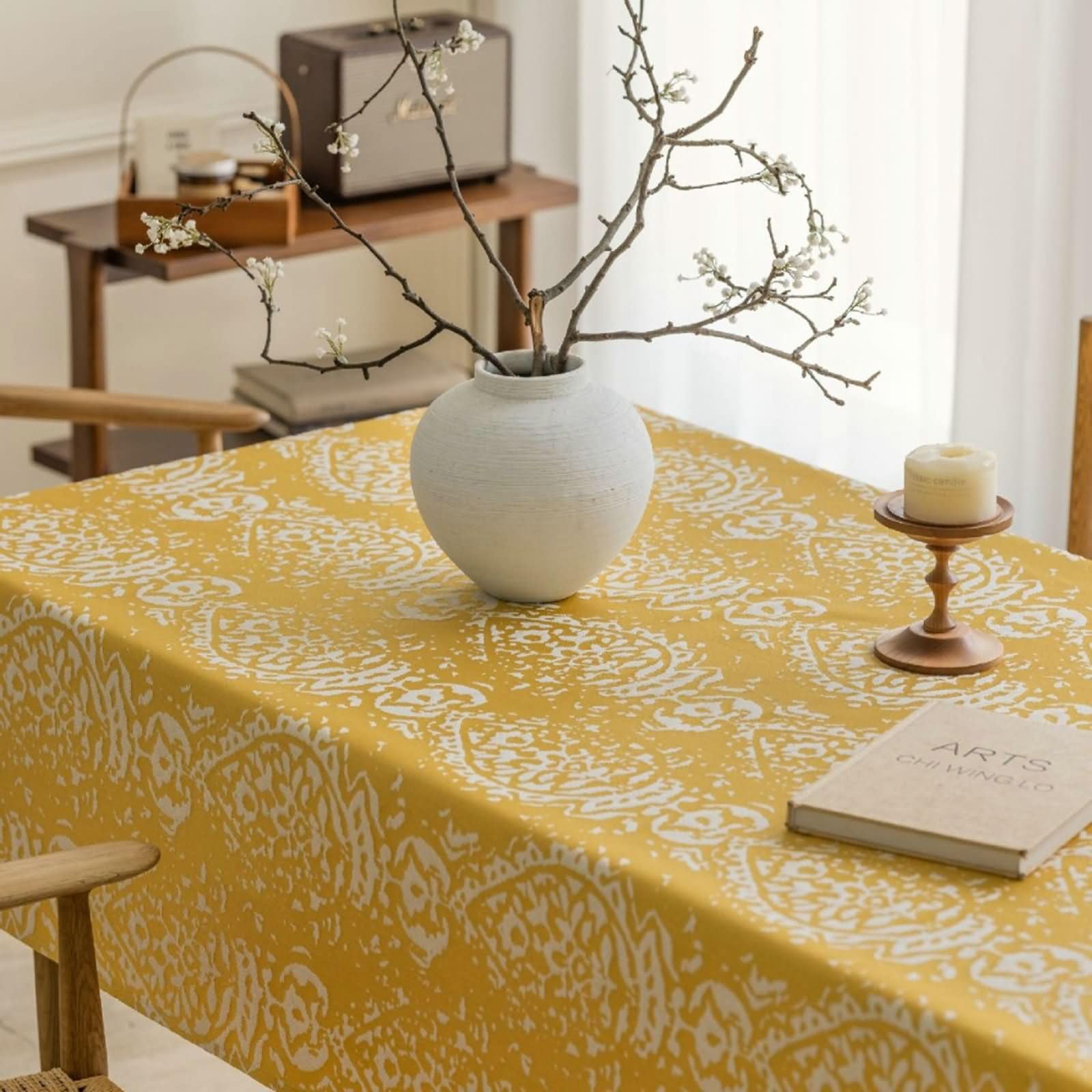 Nappe anti tache lavable 135x220 finie les corvées de nettoyage de table