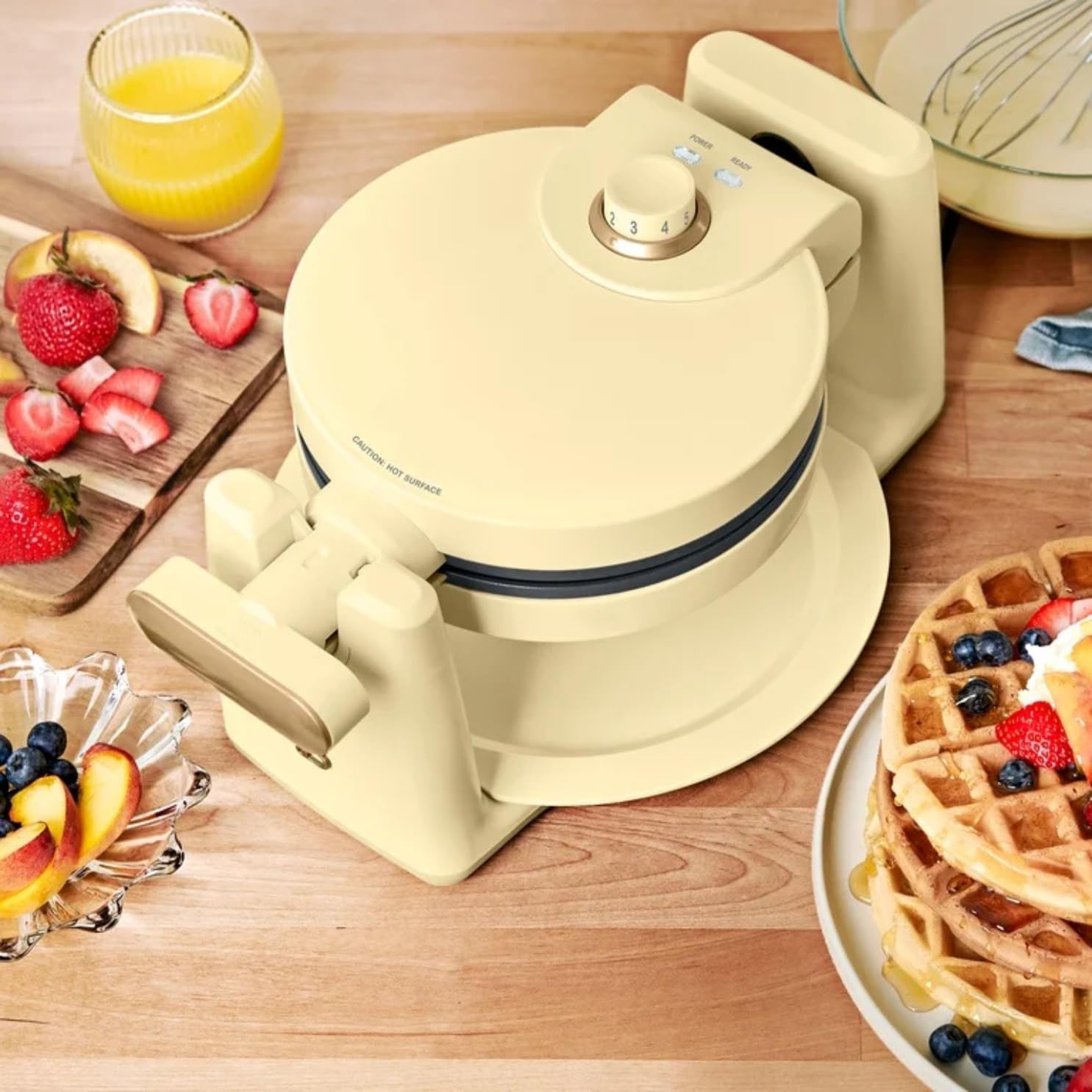Rotating Belgian Waffle Maker with 7 Browning Settings - Non-Stick Flip Waffle Iron - 900W Deep Pocket