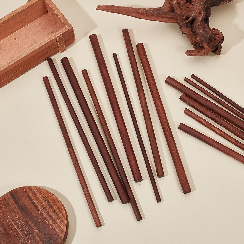 OLYCRFAT - 20 varillas de madera de nogal de 4 tamaños, 25 cm de largo, varillas de madera de 6/8/10/12 mm de diámetro, varillas redondas sin terminar, bloques de tallado de madera para modelos,