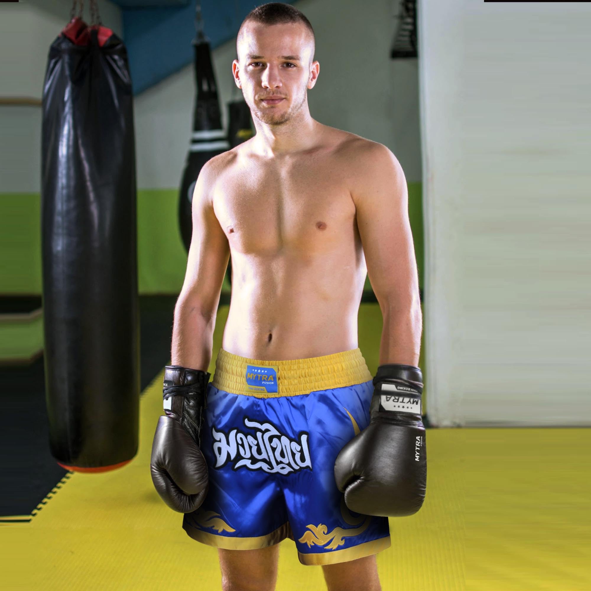 Mytra Fusion Pantaloncini Muay Thai Uomo Donna – Slim Fit a Lunghezza Corta, Shorts Kickboxing, MMA, Grappling, Allenamento e Arti Marziali