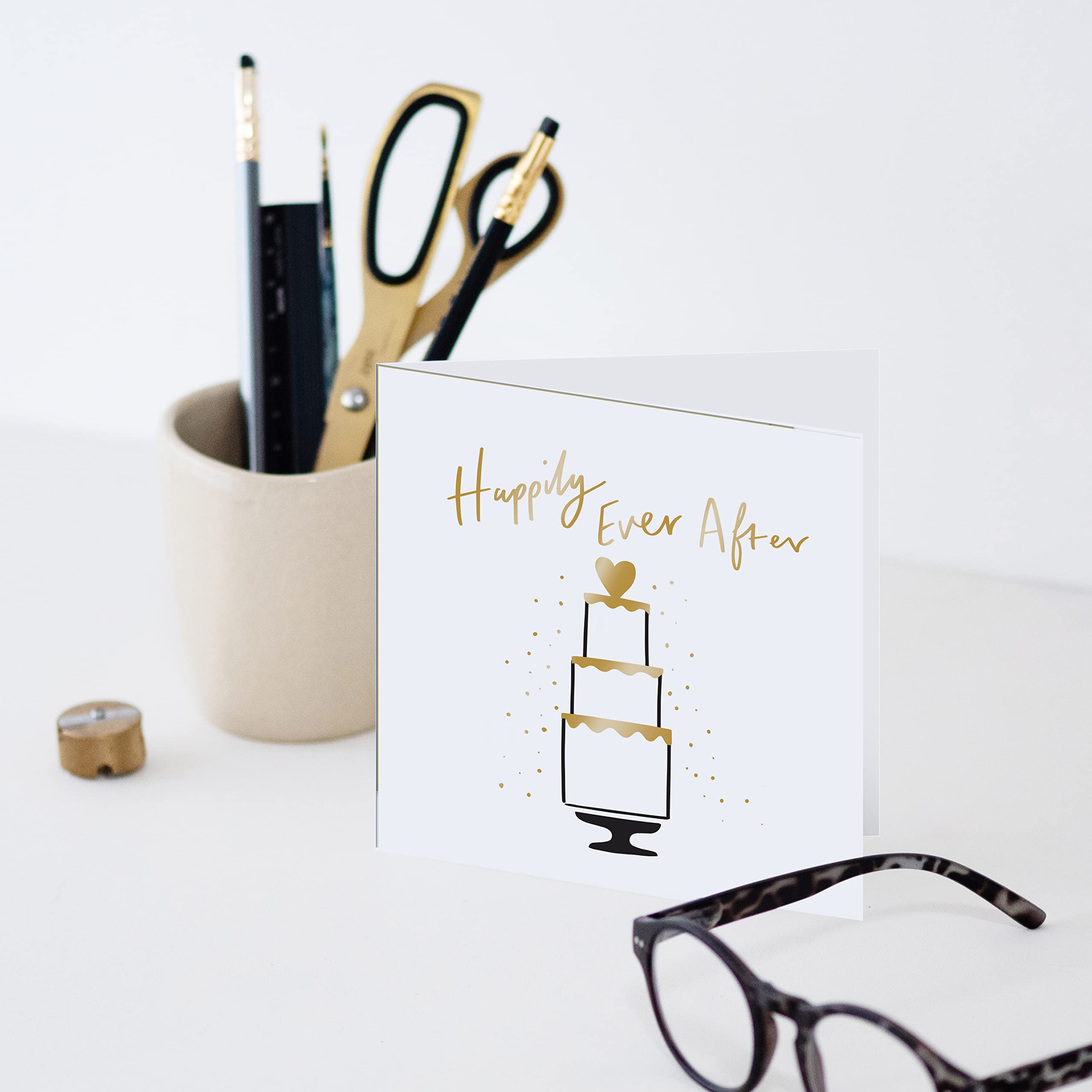 Old English Co. Hochzeitskarte 'Happily Ever After' – Mit Goldfolie, Leerkarte Innen, Inkl. Umschlag, 15x15 Cm, Für Hochzeit & Jahrestag