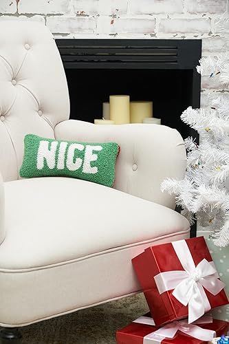 Miniatura 5 de C&F Home Almohada de Navidad de 6 x 12 pulgadas, diseño travieso y agradable enganchado pequeño/pequeño, para Navidad, festividades, invierno,