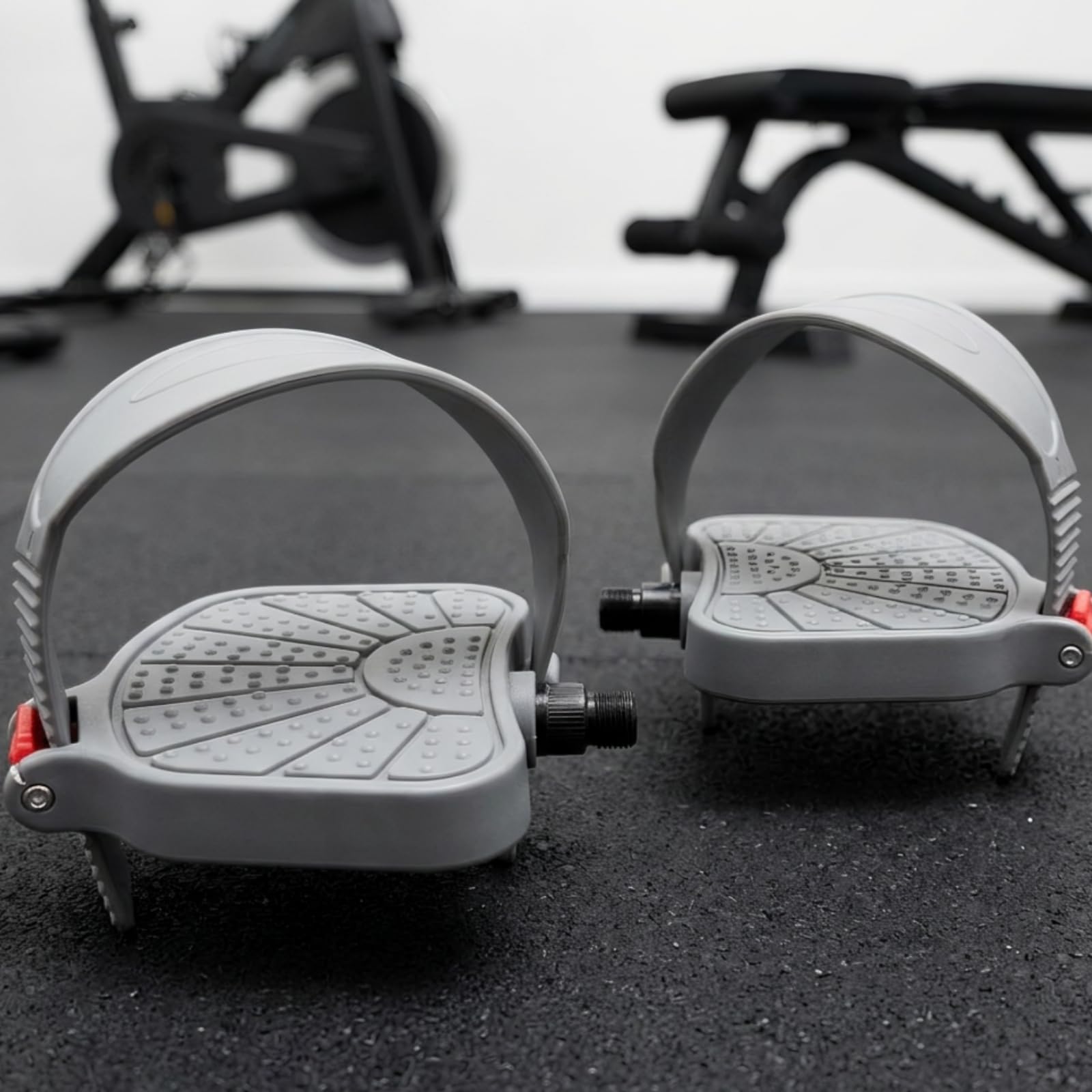 Pedali con Fermapiedi Resistenti | Durevoli, Pedali per Bici Statica con Cinghiolo, Ciclismo Indoor