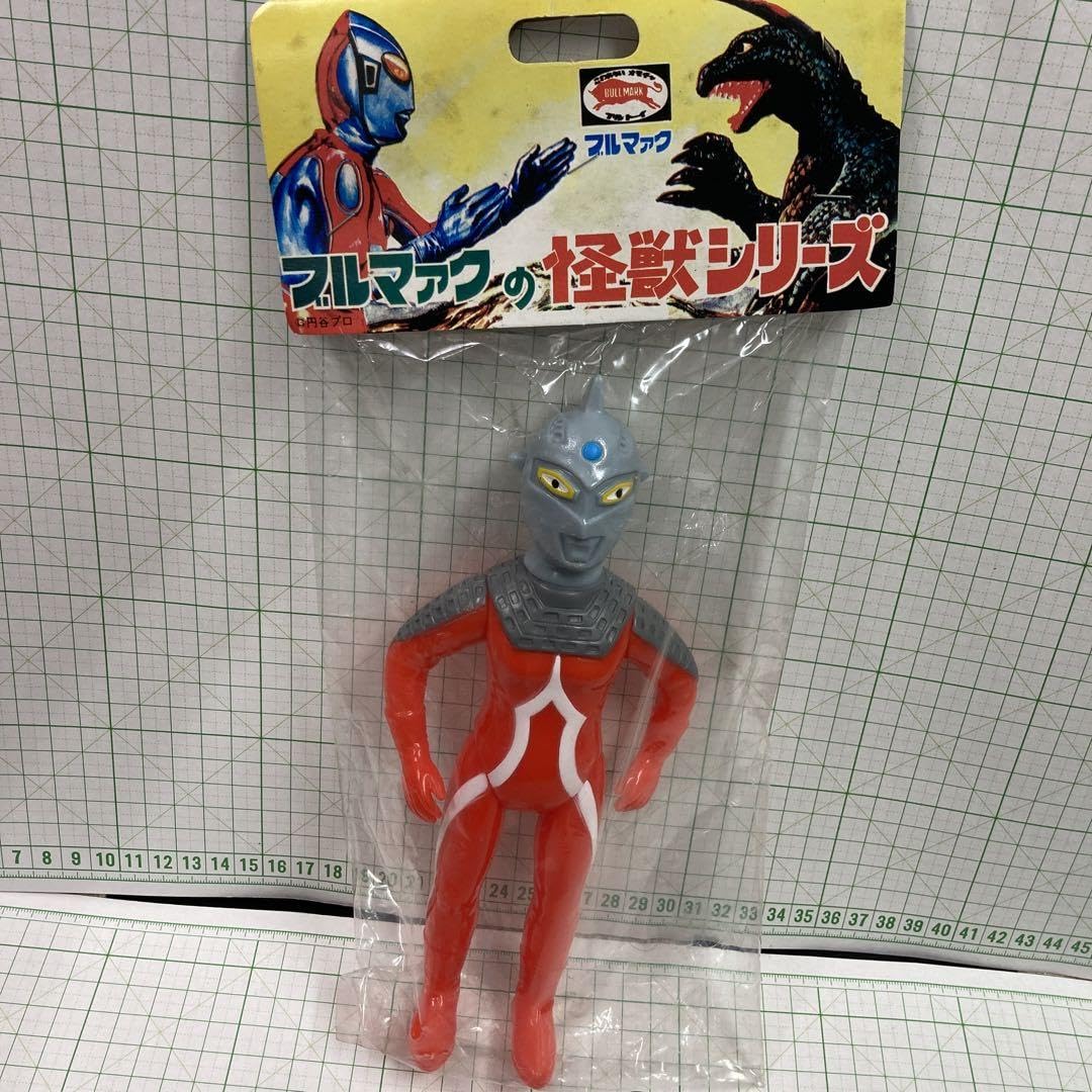 1999年に、ブルマーク復刻版怪獣ソフビシリーズで発売された、ベル星人です袋無 1999年に、ブルマーク復刻版怪獣ソフビシリーズで発売された、ベル星人