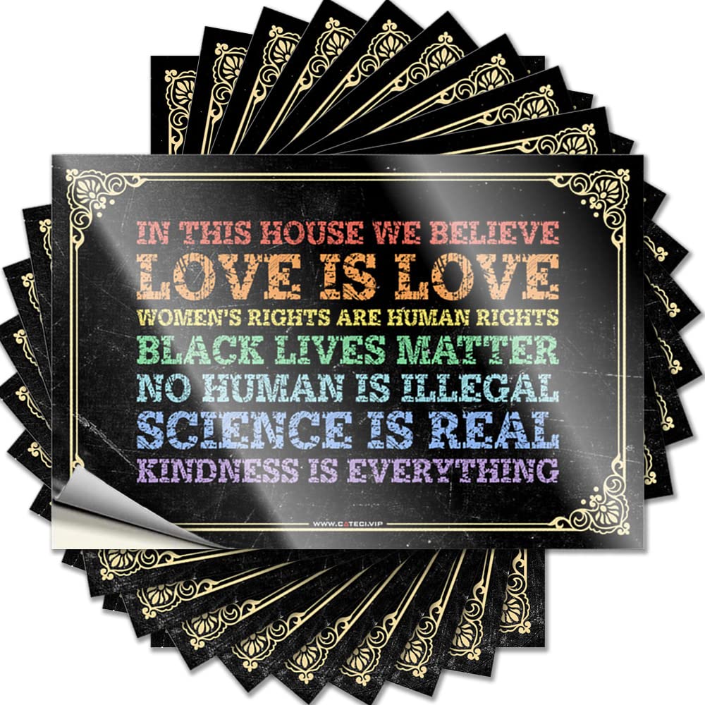 in This House We Believe Backyard Decor Reading - Stickers Tumbler Waterproof Decal(6X9CM)