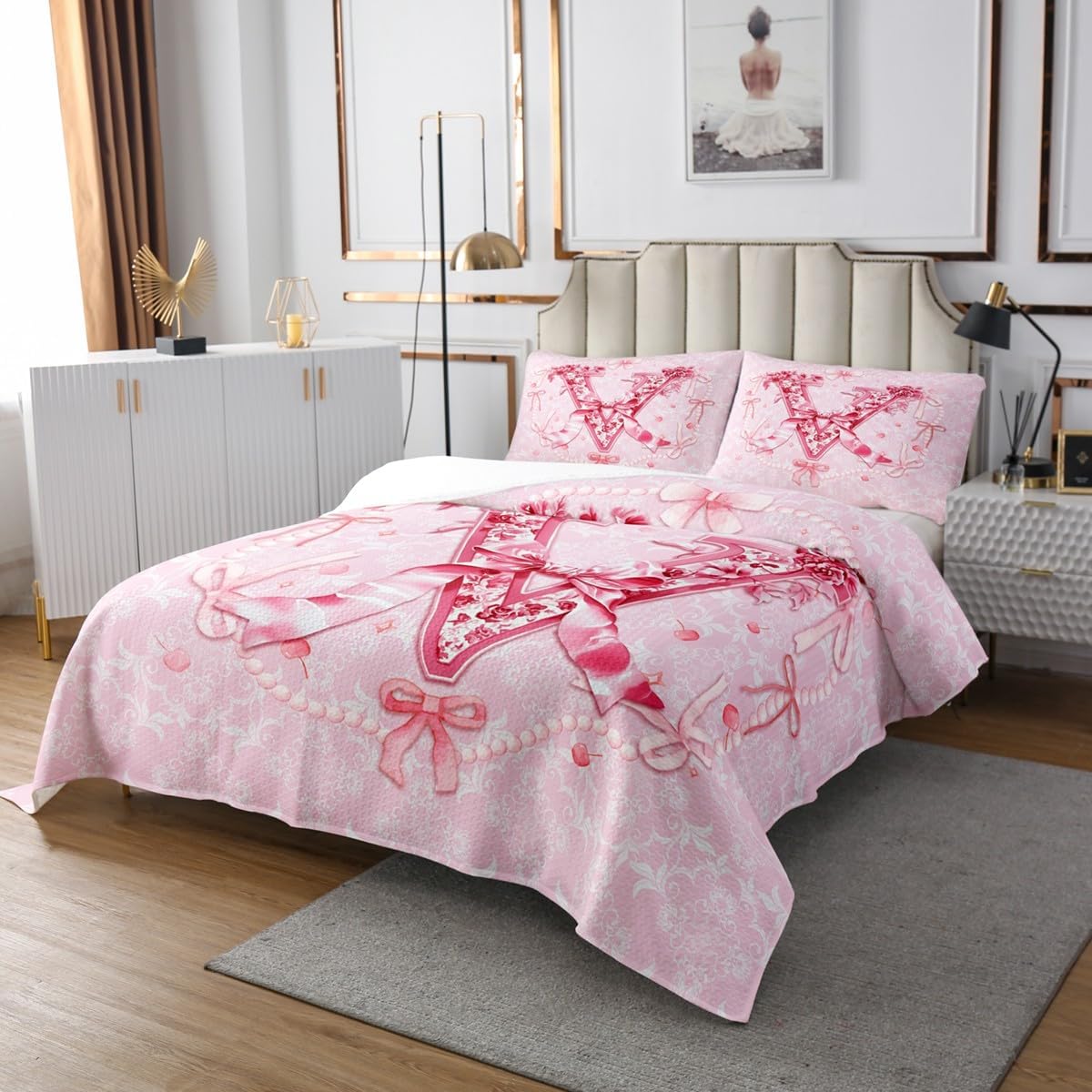 Erosebridal Coquette Bow Bedspread Set Queen Size Pink Groovy Floral Trendy Cute Bowknot Bedspread Sets Initial Letter V Aesthetic Bow Gifts Alphabet V Girls Coverlet Set for Girlfriend/Mom/Sister(V)