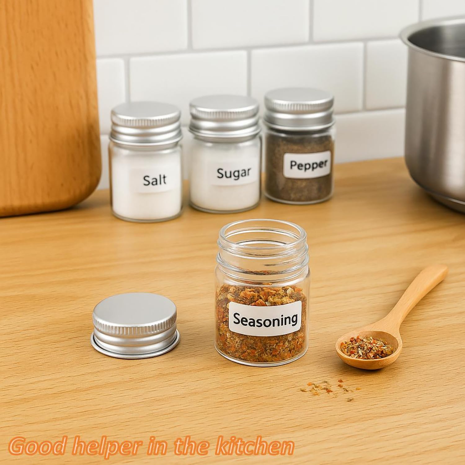 30 Pack 15ml/0.5Oz Clear Glass Jars with Aluminum Screw Lids Small Refillable Bottles Leakproof Empty Mini Containers for Samples, Spices, Beads, Cosmetics, DIY Crafts (4cm x 3cm)