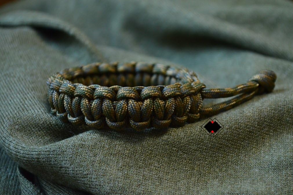 Venom Tom Hardy Eddie Brock Paracord Mad Max Survival Bracelet - Handmade in USA - 6"