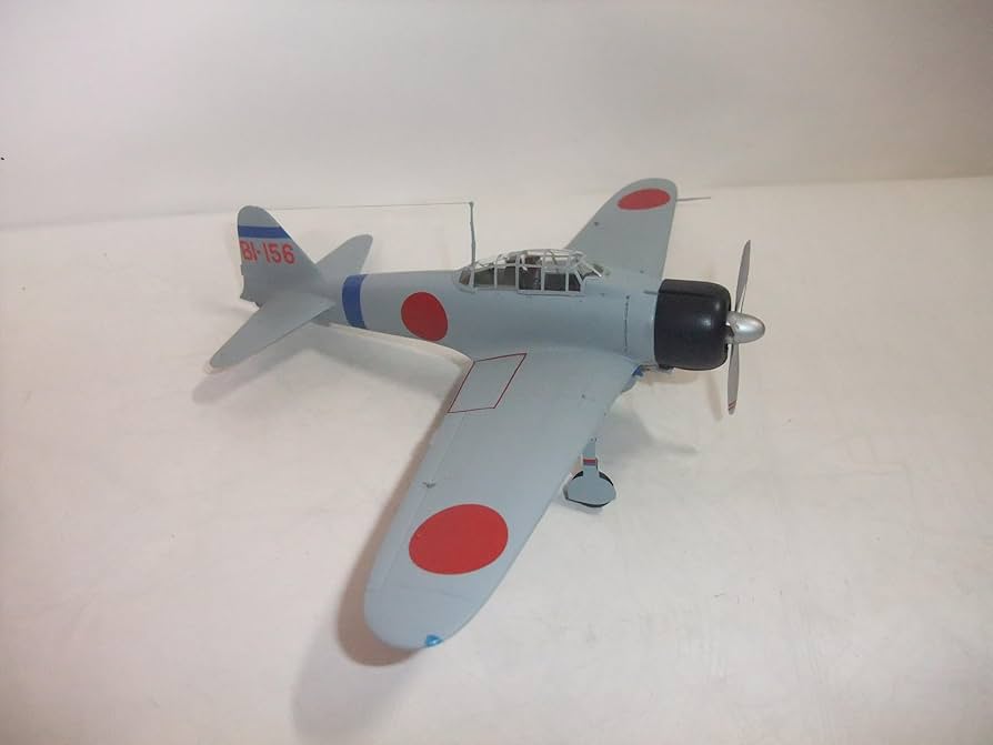 ハセガワ1/48 零戦二一型 大日本帝国海軍 零式艦上戦闘機 プラモデル完成品 Amazon | ハセガワ 1/48 日本海軍 三菱 A6M2b 零式艦上戦闘機 21