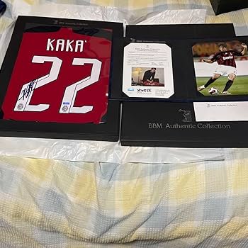 Amazon.co.jp: 最終ACミラン カカ サイン入りユ二フォーム2875