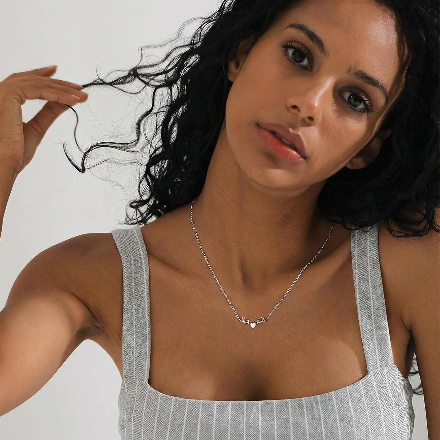 JOLINO Deer Antler Necklace with Heart Zircon,925 Sterling Silver Plated with Platinum,Surprise your wife, girlfriend, mother, or best friend on birthdays, anniversaries, Valentine’s Day, Christmas, or graduations as a gift - Image 3