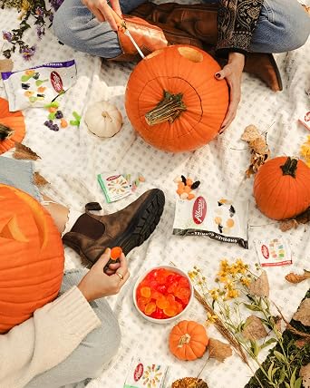 Albanese Spooktacular Gummies, 7.5 Ounce Bag, Halloween Candy, Share with Friends & Family
