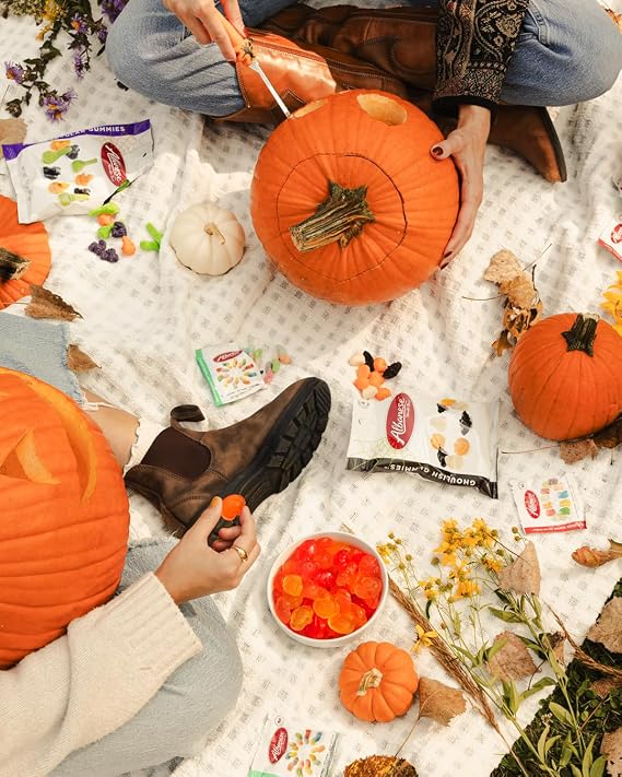 Albanese Spooktacular Gummies, 7.5 Ounce Bag, Halloween Candy, Share with Friends & Family