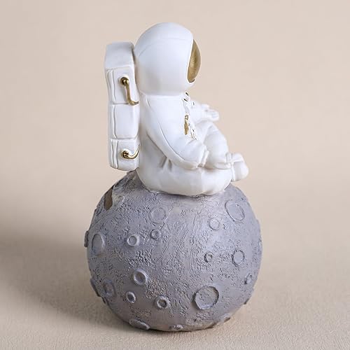 Vista 3 de Estatuas de astronauta y planeta escultura ornamento de escritorio Accesorios de escritorio Decoración de mesa Monedas Banco, Sentado Oro