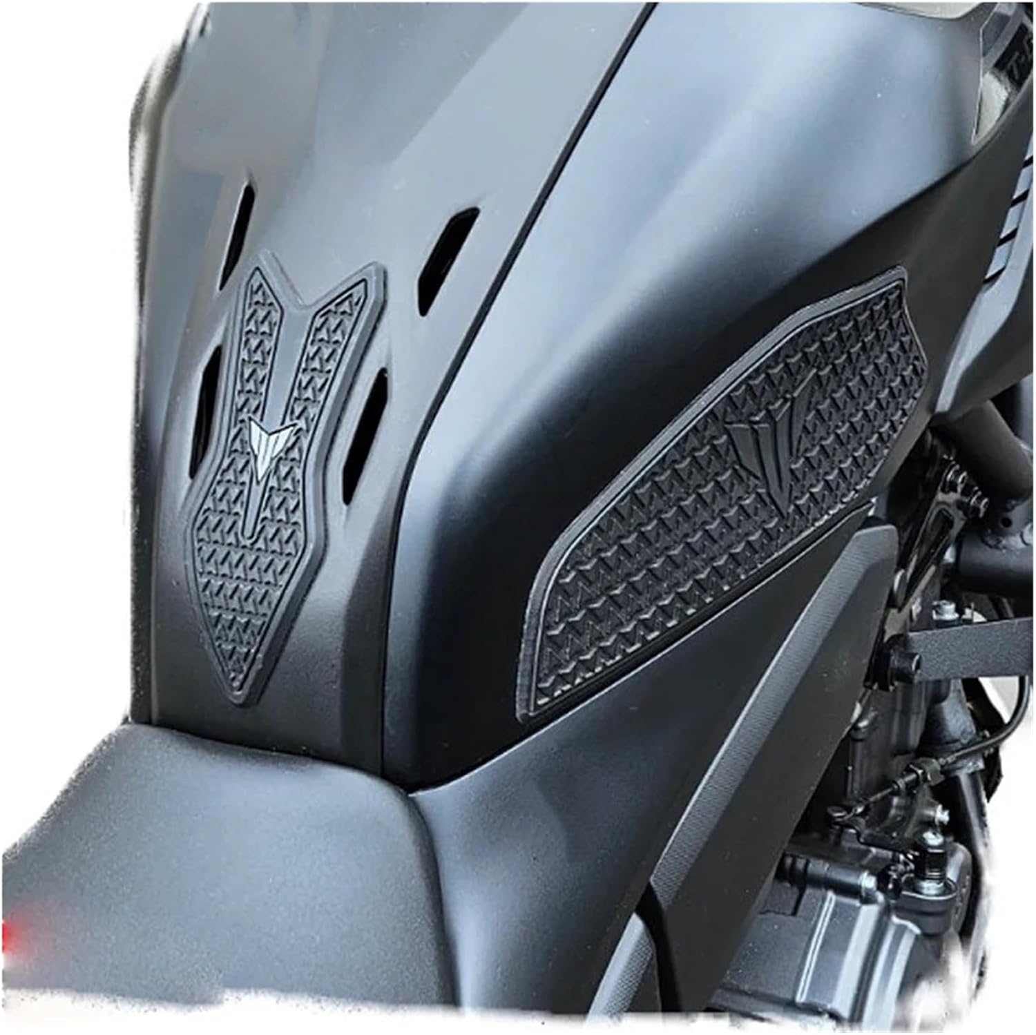 Motorcycle Tank Sticker Motorcycle Accessories Non-Slip Side Fuel Tank Pad Rubber Stickers Protection for YA&MAHA MT-07 2025+.