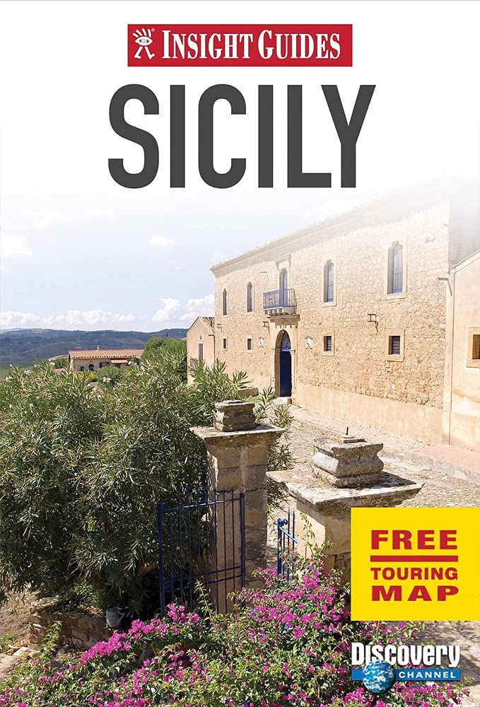 Livre Insight Guides Sicily voyage guide papier complet Italie du Sud