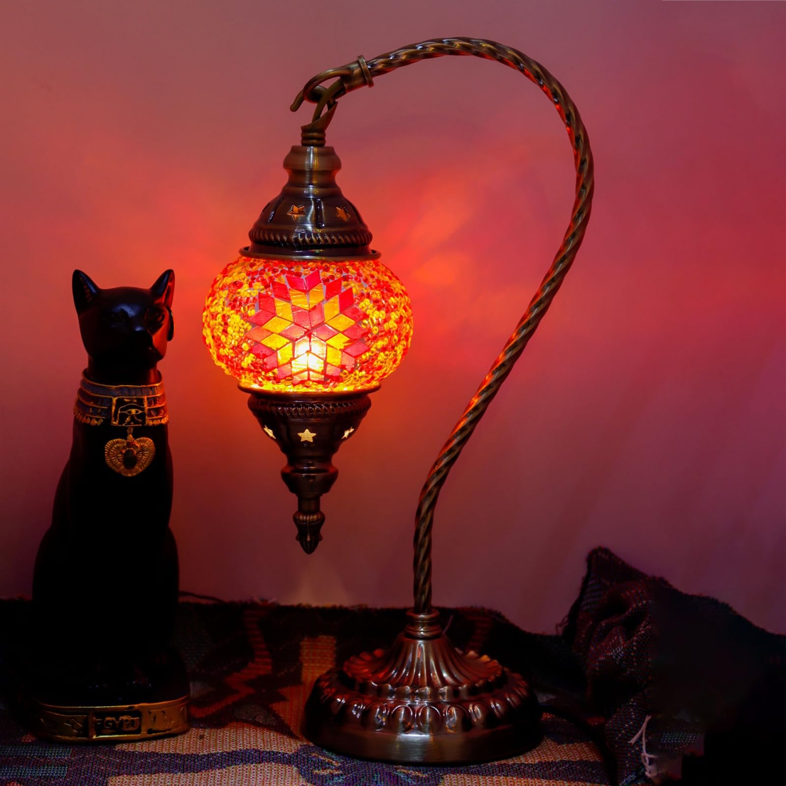Turkish Exotic Mosaic Table Lamp with Handmade Moroccan-style Retro Lamp Shade Decorative Lights for Bedroom Christmas Halloween Office Art Decor
