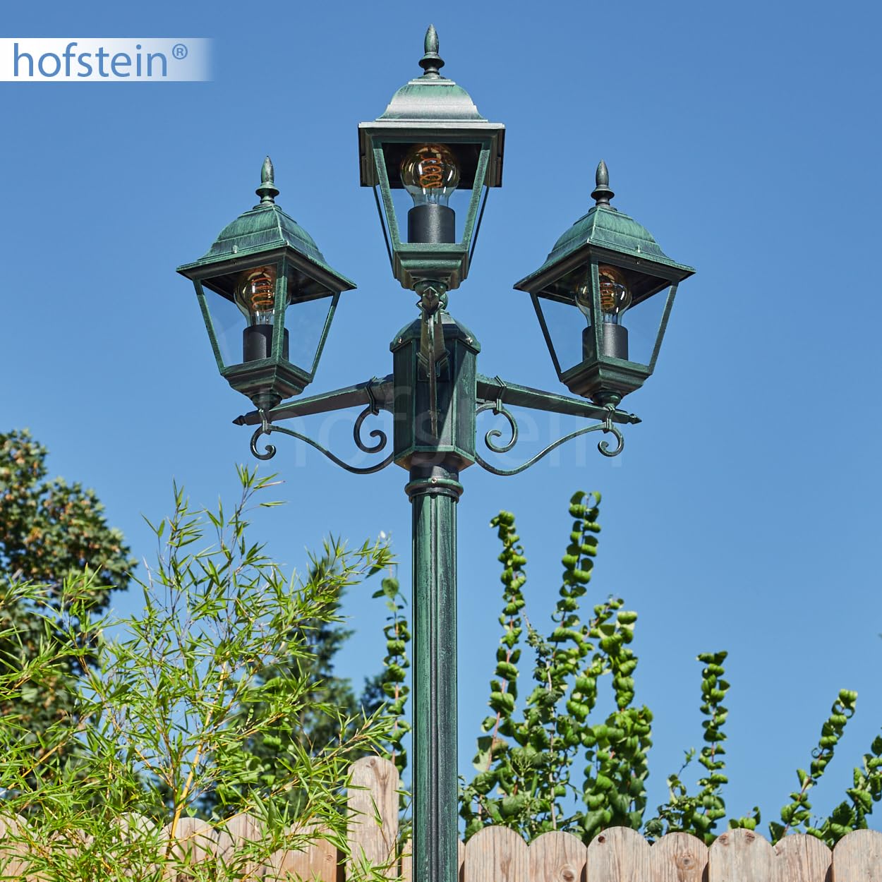 HOFSTEIN Kandelaber Naofe, Außenwegeleuchte aus Metall/Glas in Schwarz-Grün/Klar, Wegeleuchte im Landhaus/Antik/Retro/Vintage-Design für Garten, Außenbereich, Terrasse, Hof, max. 220 cm, 3 x E27, IP44