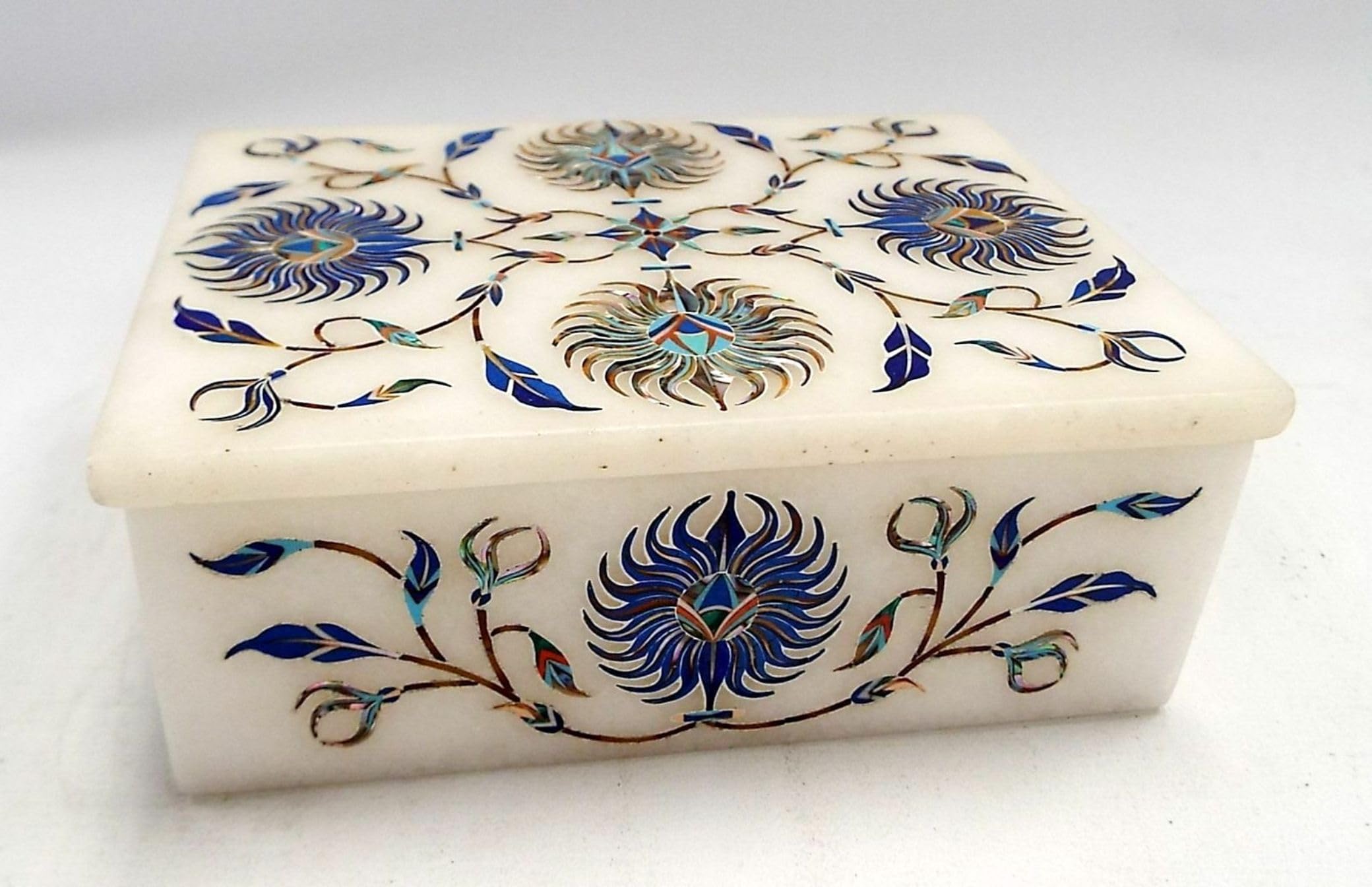 Boîte à bijoux marbre blanc rectangulaire 10,2 x 7,6 cm motif unique
