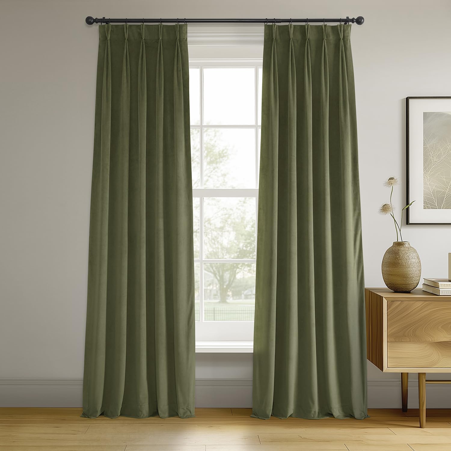 HPD Half Price Drapes Cortinas Opacas de Terciopelo, 274 cm de Largo, 1 Panel, Cortina Opaca Plisada para Sala de Estar y Dormitorio, 25 Pulgadas de Ancho x 108 Pulgadas de Largo, Color Verde Cazador