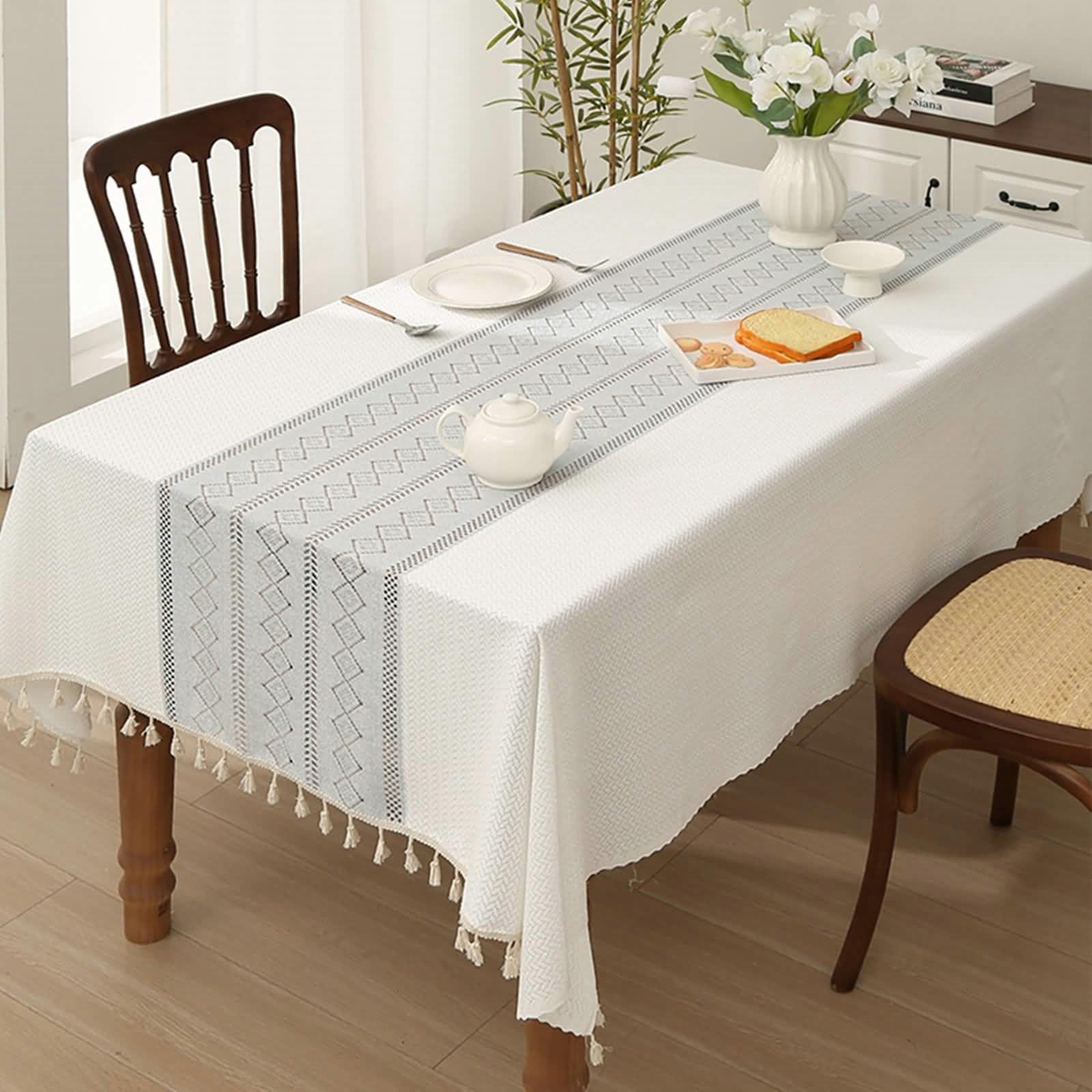 Tischdecken 140 x 180 cm, Rechteckig Tischdecke Abwaschbar Couchtisch Polyester Geometrisches Gittermuster mit Quasten Tischtuch für Indoor, Outdoor, Essen, Küche, Lichtgrau