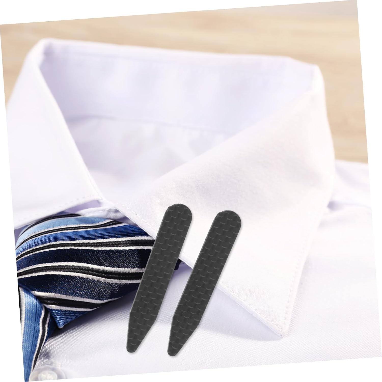NOLITOY 2pcs Metal Collar Stays for Men Adjustable Shirt Collar Supports Dress Shirt Inserts for Formal Wear and Suits