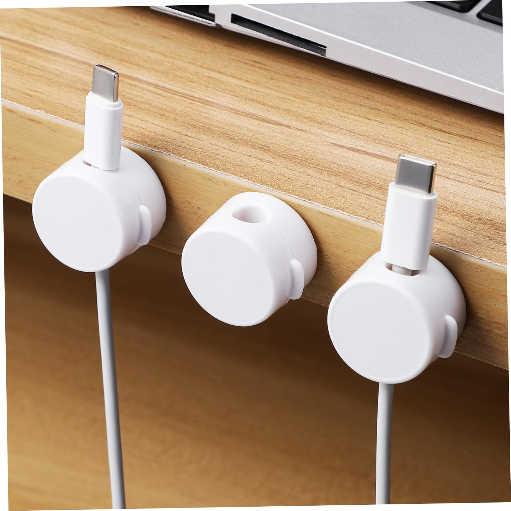 OSALADI 6pezzi Organizzatore Cavi Magnetico Clip Adesive per Gestione Cavi Fermacavi Portacavi Compatto per Scrivania e Veicoli Sicuro e Versatile