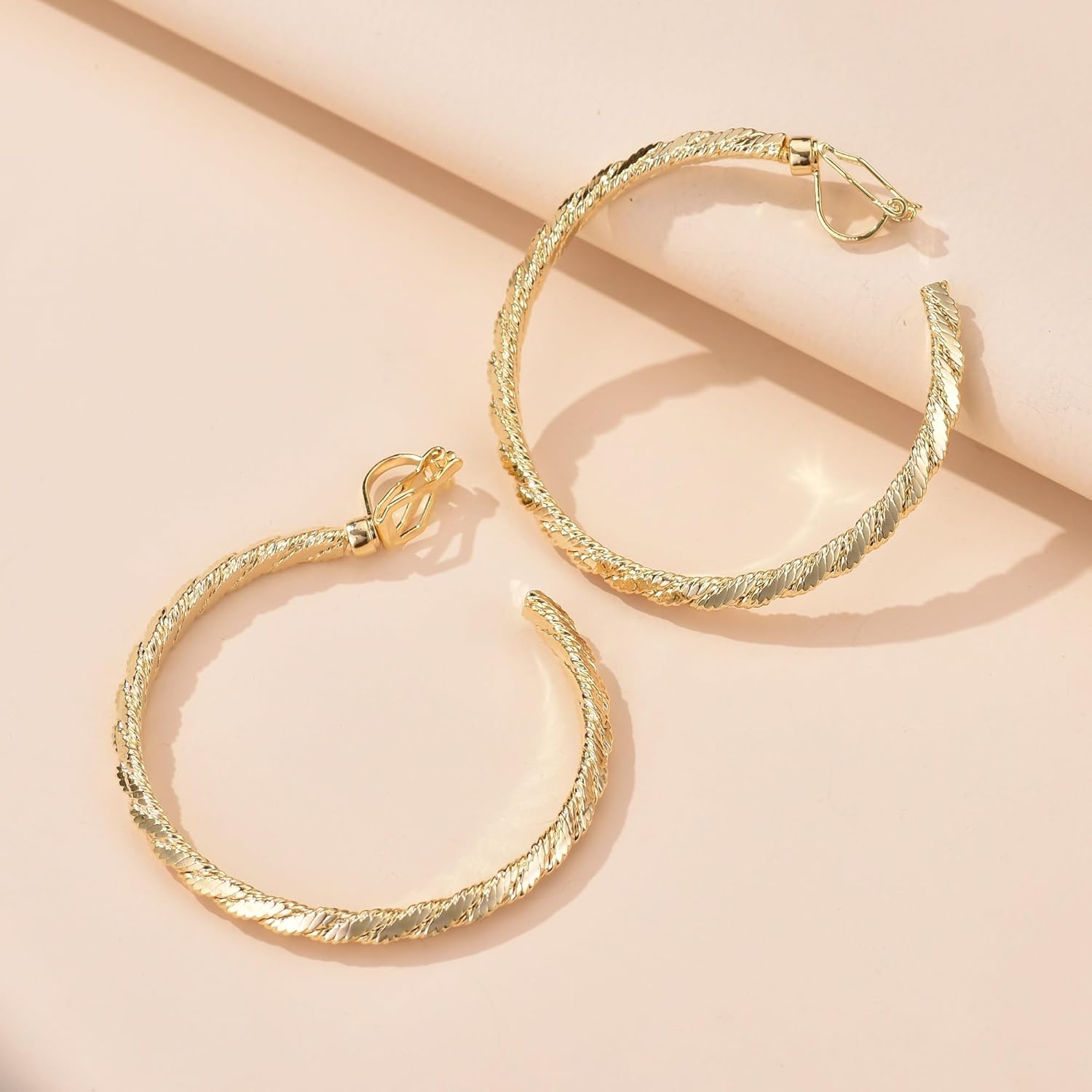 YOQUCOL 5CM(2.0IN) Golden Swingable Clip On Hoop Earrings for Women Non Pierced Ears Hoop Earrings - Image 4
