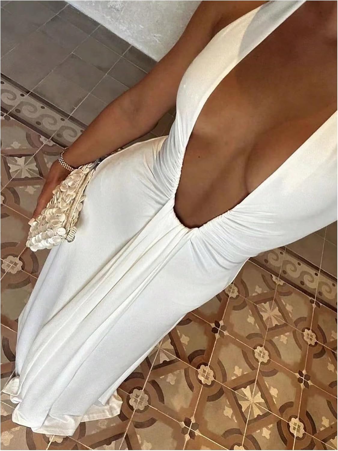 Verdusa Women's Low Cut Halter Cocktail Dresses Sleeveless Maxi Wedding Guest Dress with Strap
