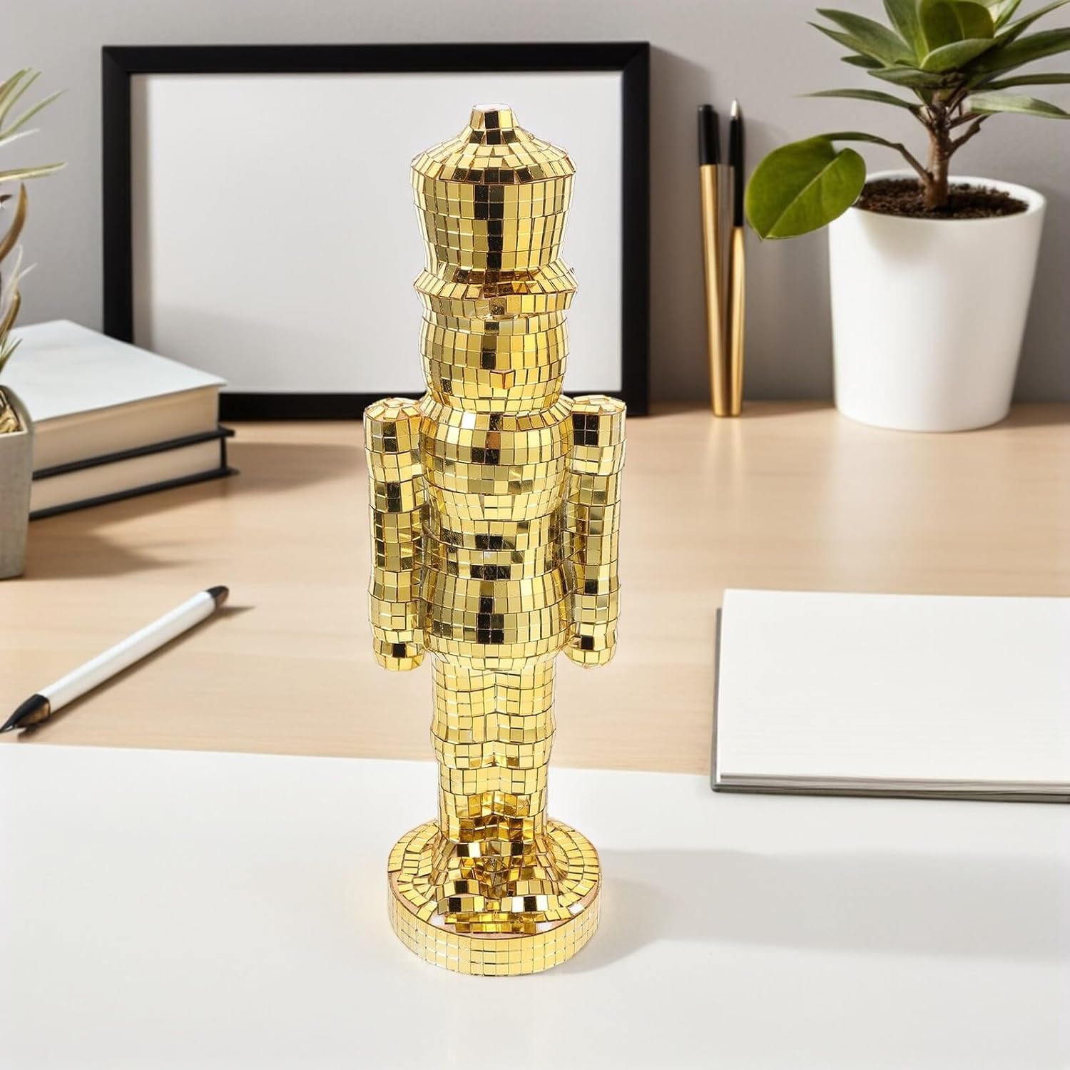 Glass Nutcracker Christmas Decor Statue 40cm Gold Holiday Nutcracker Soldier Figurine Table Centerpiece for Living Room Seasonal Decoration