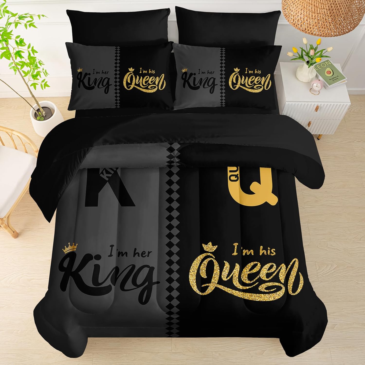 QOOMO Crown Queen and King 7 Pieces Comforter Set Full Size,Couple Bedding Set for Kids Teens Girls-Include 1 Comforter,1 Fitted Sheet,1 Flat Sheet,2 Printing Pillowcases and 2 Black Pillowcases