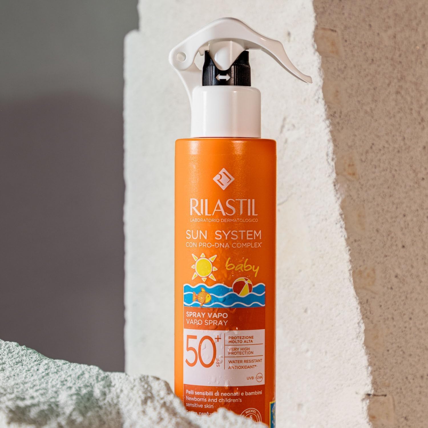 Rilastil Sun System Baby Spray SPF50+, Körperspray für Babys und Kinder, leichte Textur, für empfindliche Haut, sehr hoher Schutz, 200 ml