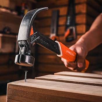 VANQUISH 20 oz Framing Hammer, Curved Claw Hammer with