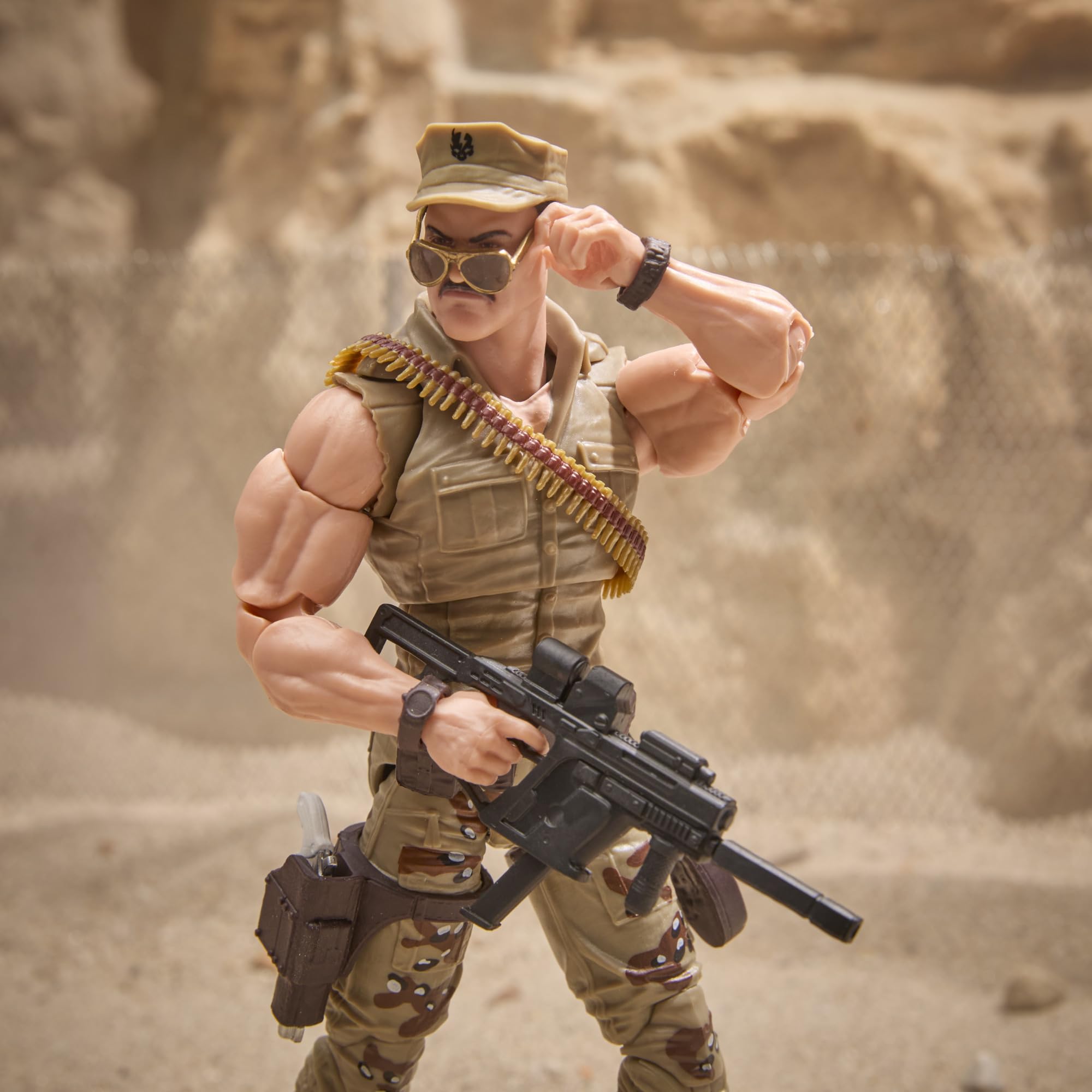 G.I. Joe Classified Series #173, SGT Slaughter & Felix Mercer Stratton, 2 Sammelfiguren mit 15,2 cm großen Actionfiguren mit 26 Zubehörteilen