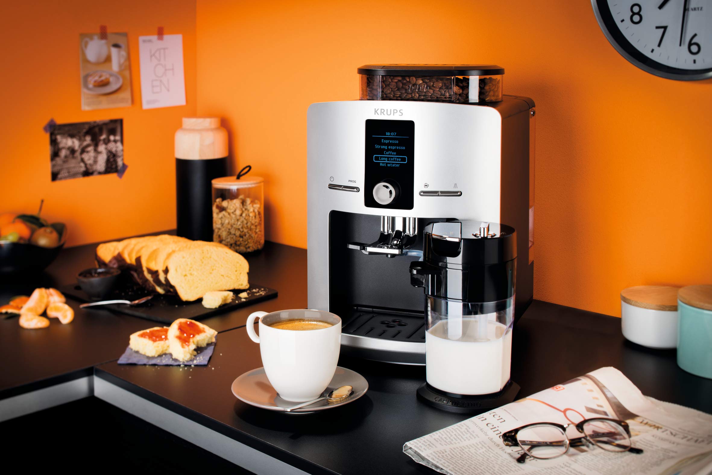 Krups Espresseria Latt, Réservoir 1,7 L, 1450 W, Cafetière à grain en acier, Broyeur, Cappuccino One-touch, Nettoyage automatique, Pression de 15 bars, Fabriqué en France YY4201FD