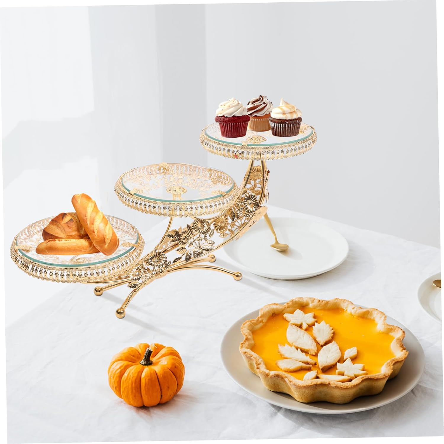 Crystal Glass Fruit Plate Cake Stand Charcuterie Board Decorative Dessert Tray Gold Serving Tray