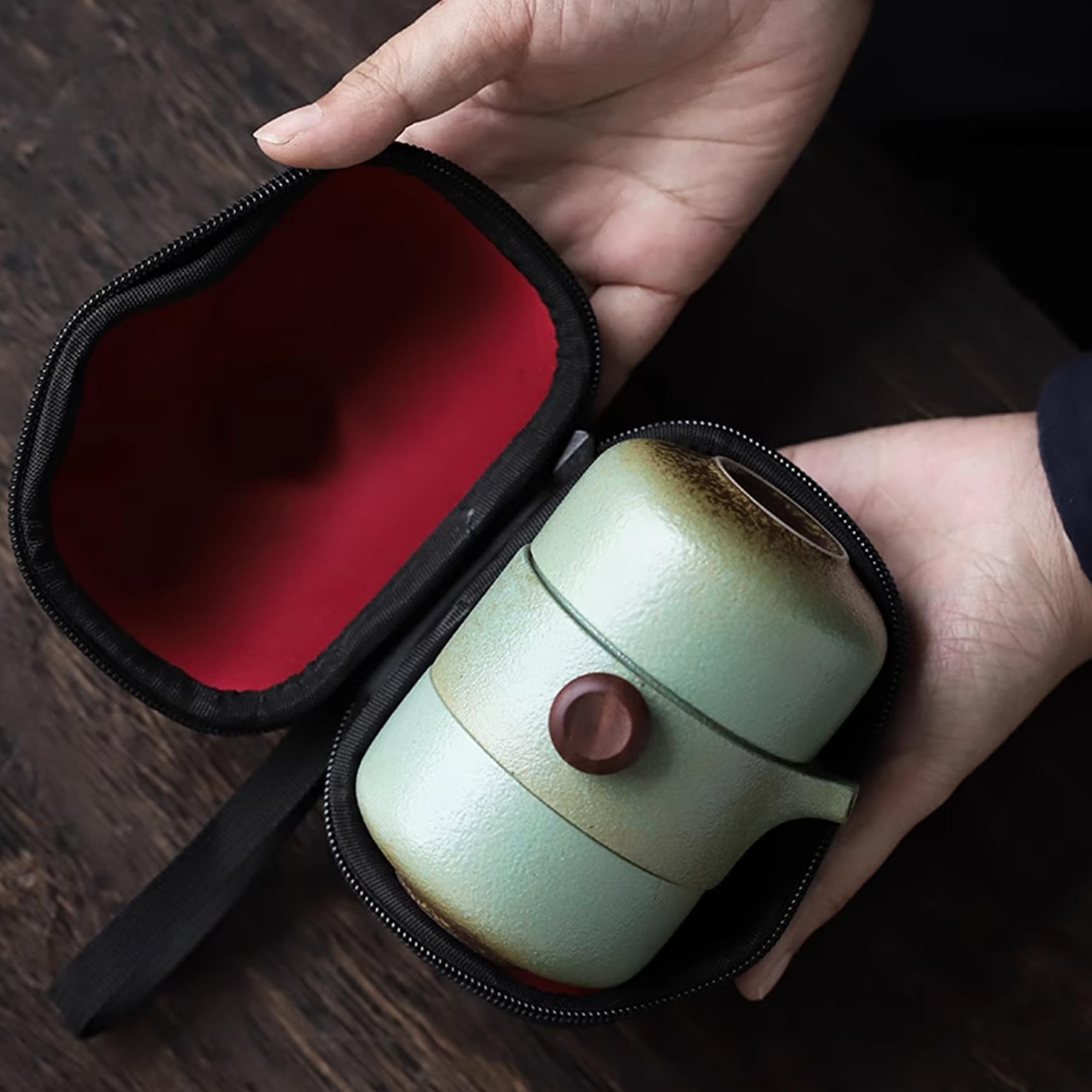 Pot de té 4pcs/set TEATO CERÁMICA Cerámica portátil Pot de té segura Tetera y taza japonesa Juego de té elegante Kung Fu con bolsa para picnic, oficina, automóvil y viaje.