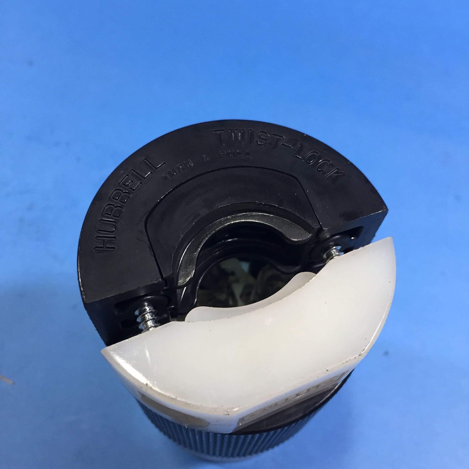 HUBBELL HBL2743 PLUG