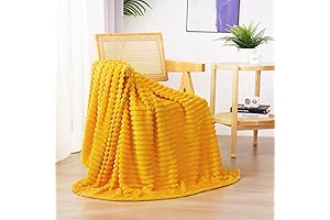 Yellow Fleece Throw Blanket: Luxurious Comfort for Your Home