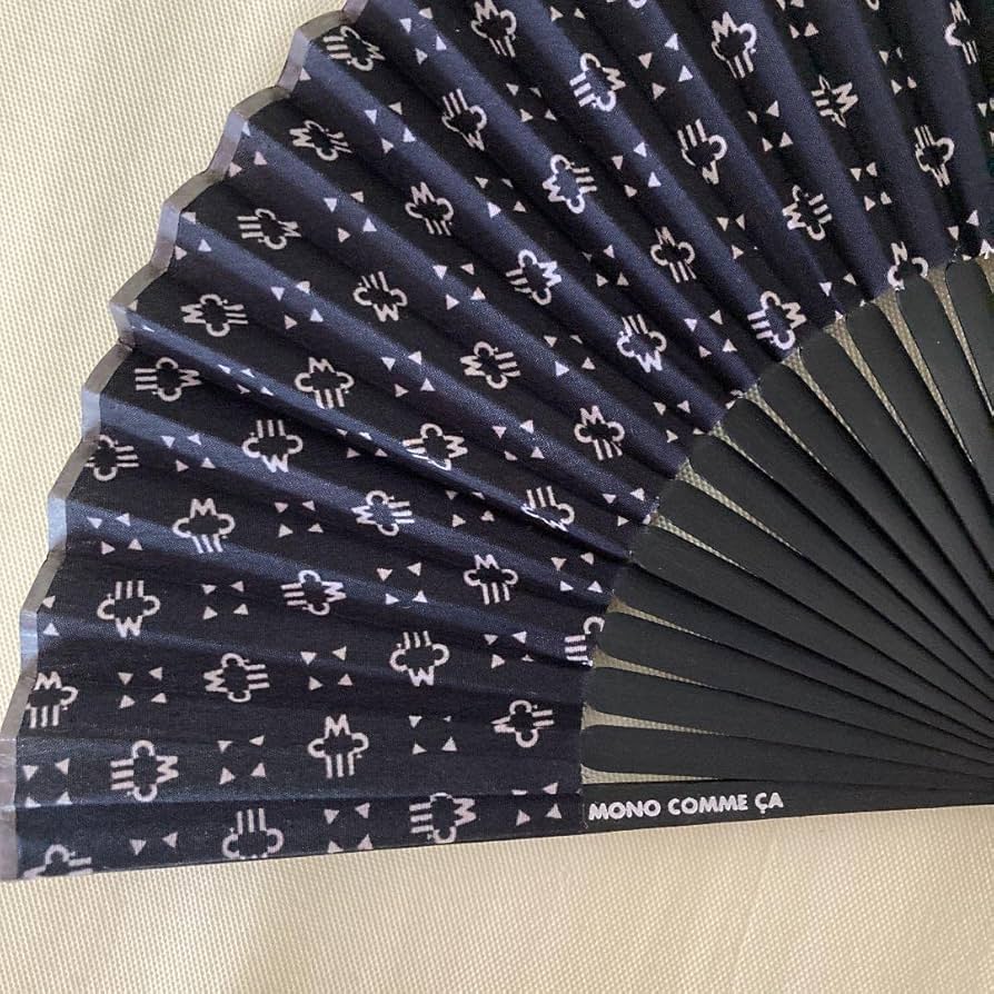 Amazon.co.jp: MONO COMME CA コムサ扇子 : ファッション