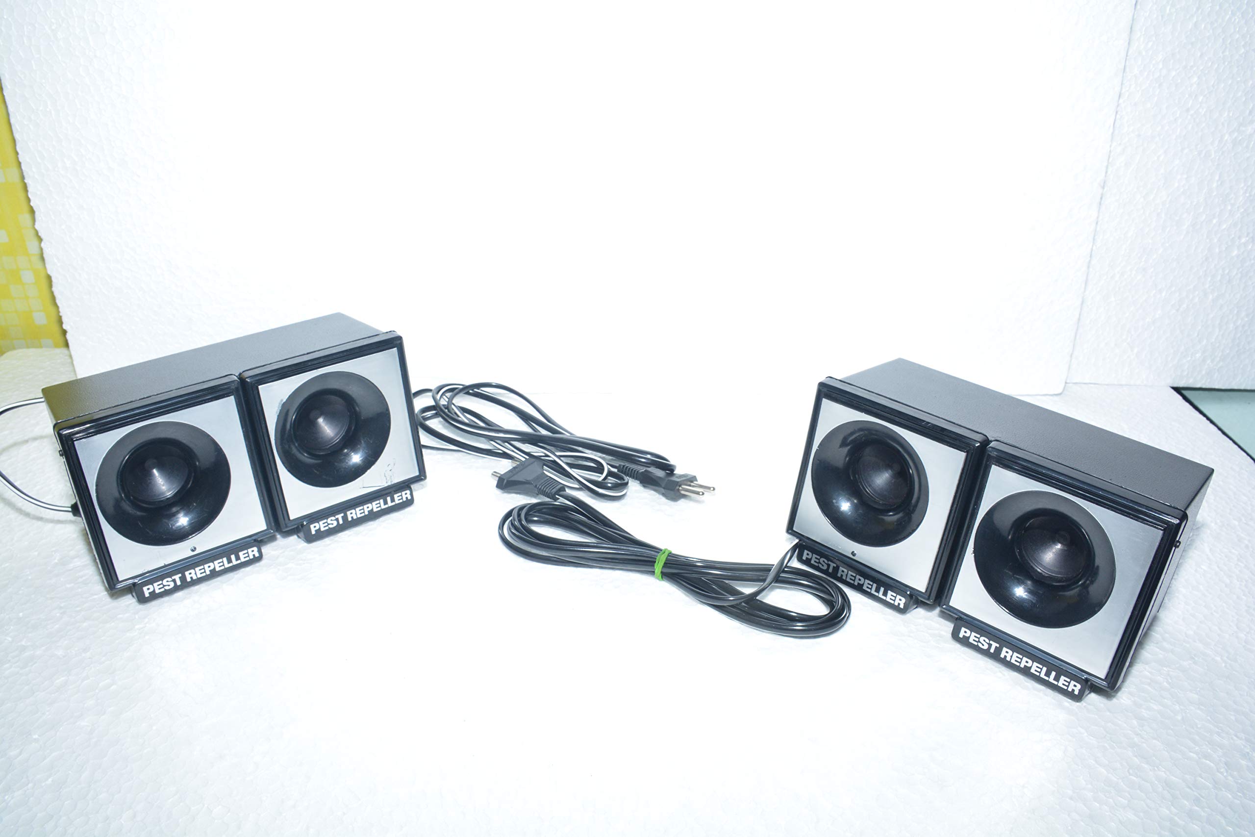 TELE NET Ultrasonic Bird/Bat Repeller 2 Units
