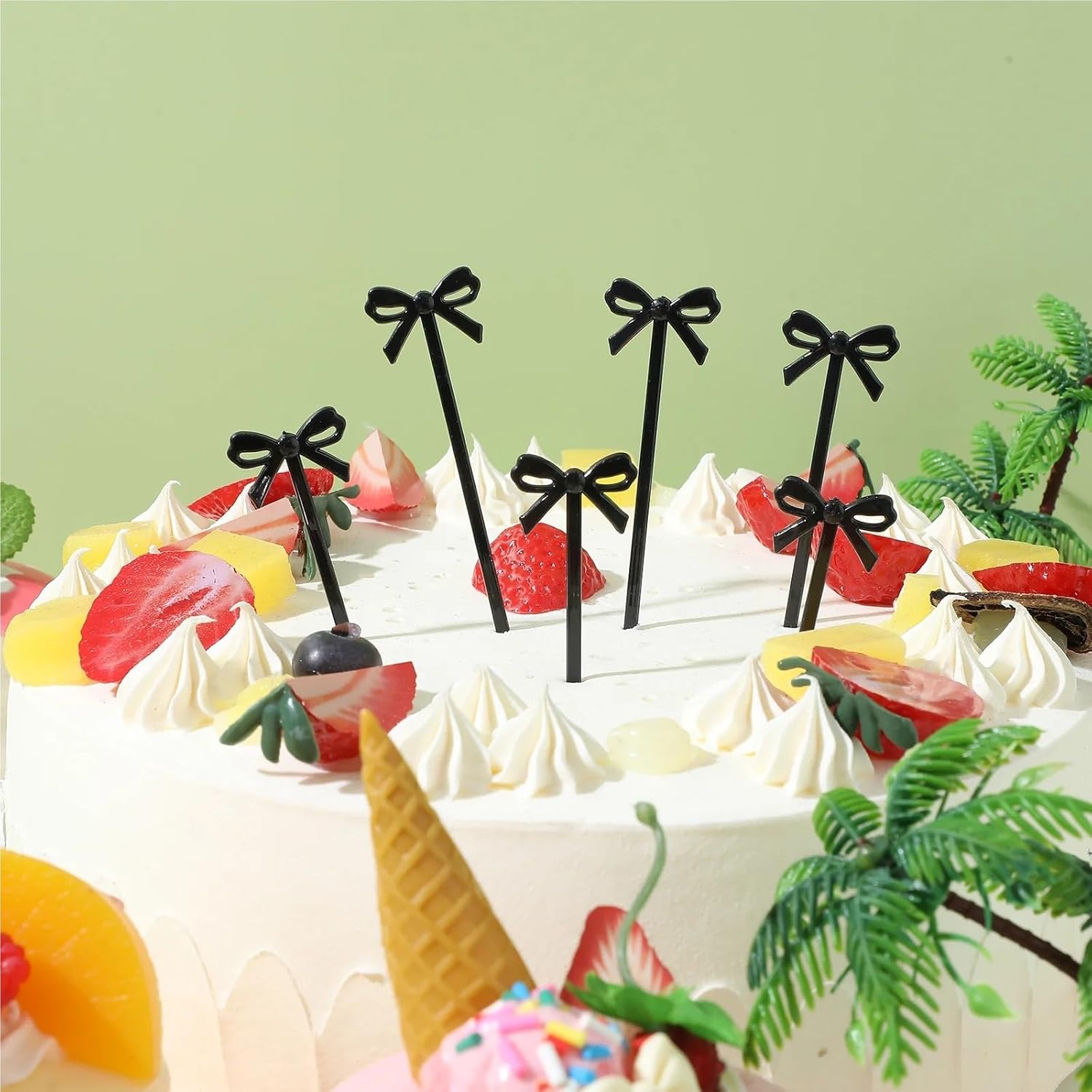 Cocktail Picks 200pcs Plastic Bow Shaped Fruit Skewers Reusable Sticks Kitchen Bar Tools