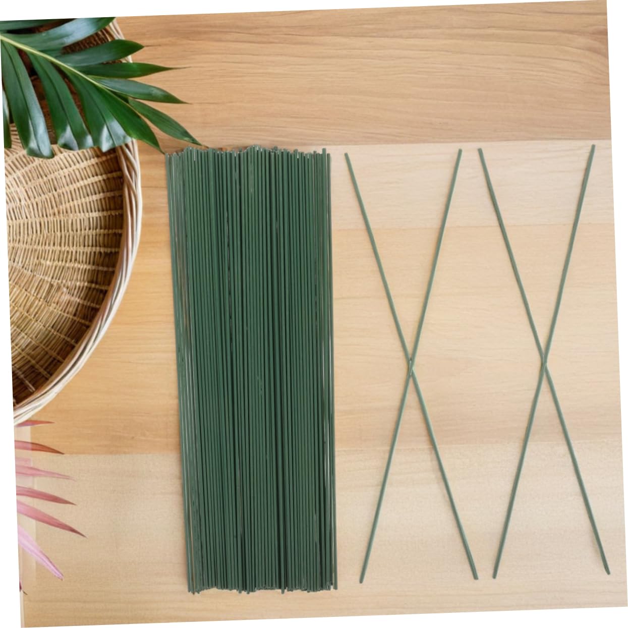 jojofuny 60Pcs Green Floral Stem Wire Durable Artificial Flower Stems for DIY Bouquets Wreaths Crafting Versatile Floral Wire for Realistic Arrangements