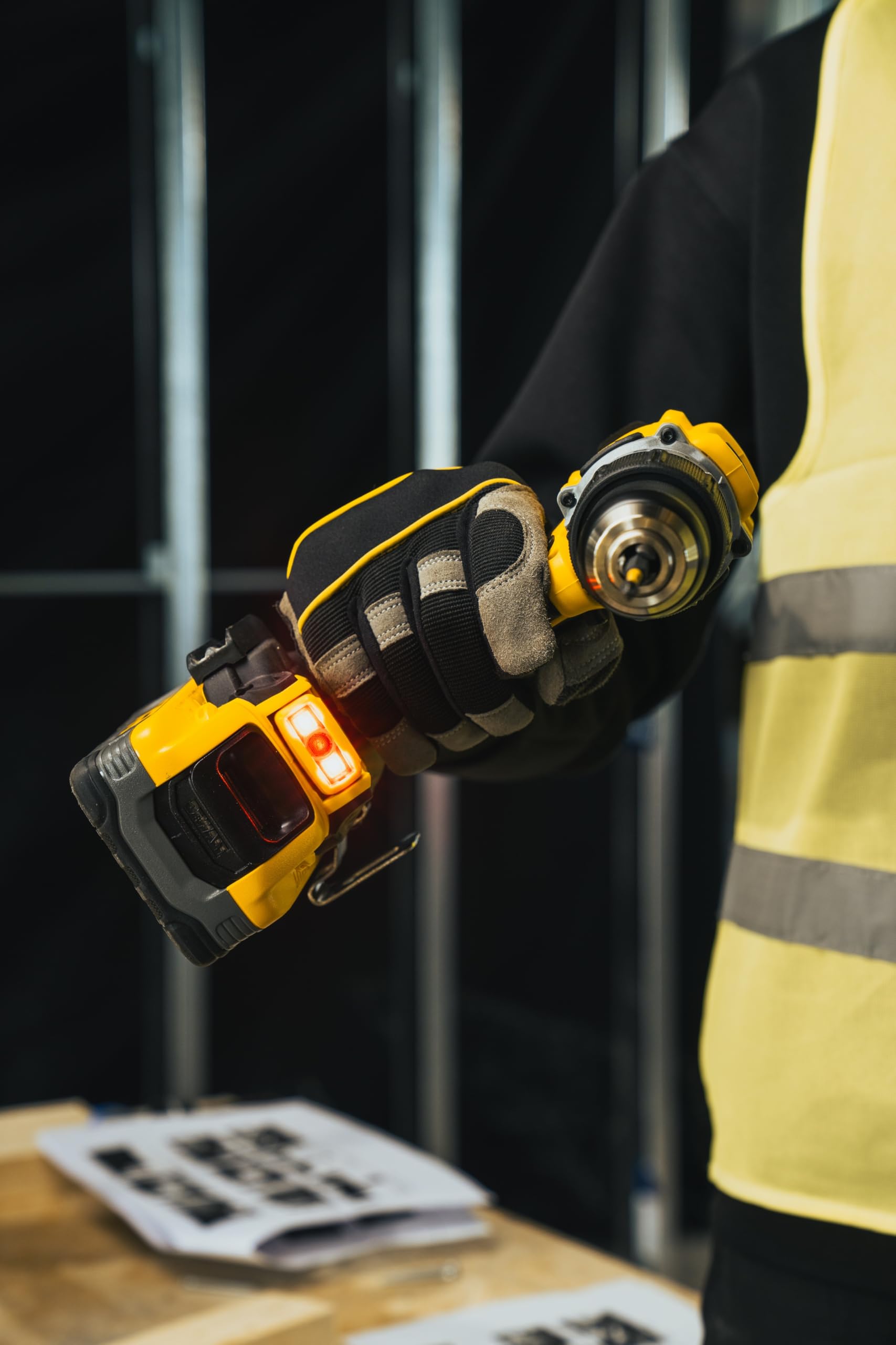 デェウォルト振動ドリル２０ボルト Amazon | デウォルト(DEWALT) コードレス 振動ドリルドライバー 電動