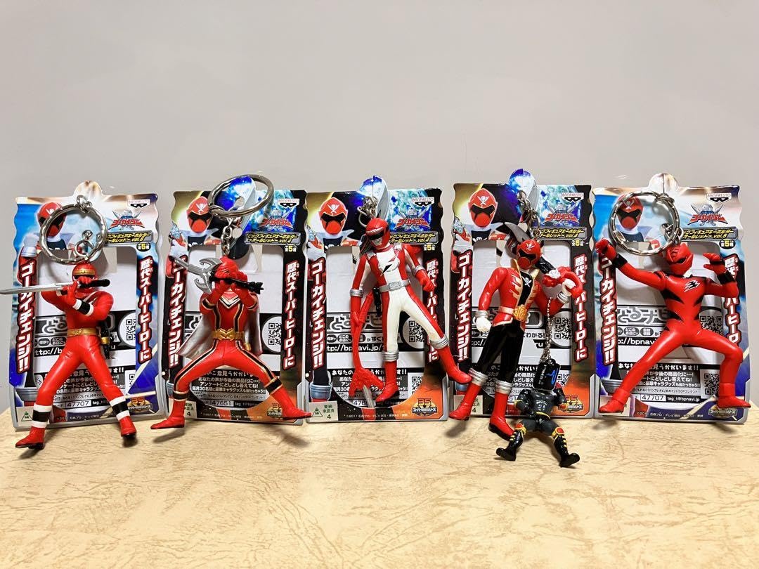 Amazon.co.jp: ゴーカイジャー変身ビッグフィギュアキーホルダー 
