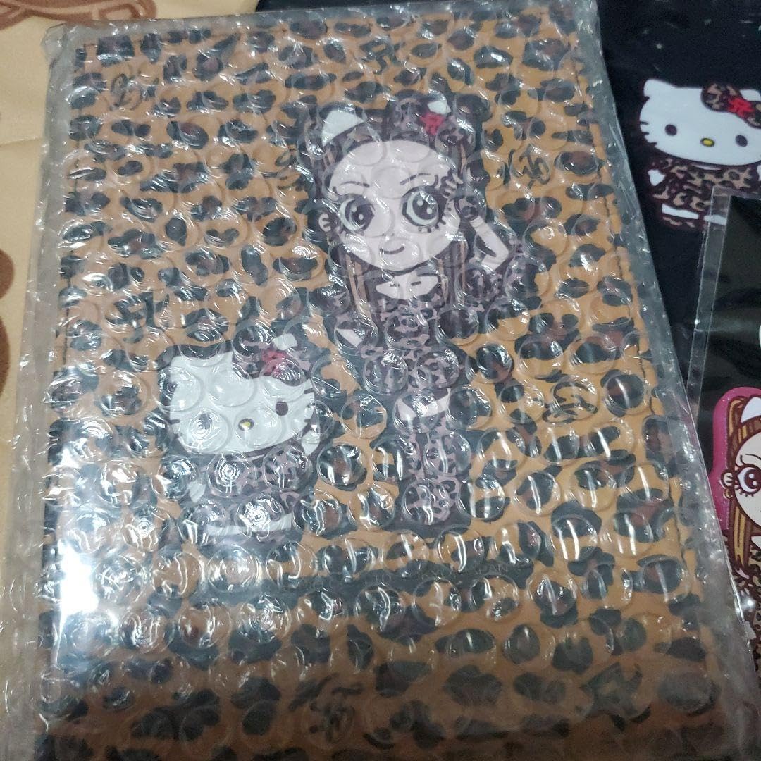 Amazon.co.jp: 浜崎あゆみ ハローキティ コラボグッズセット : おもちゃ
